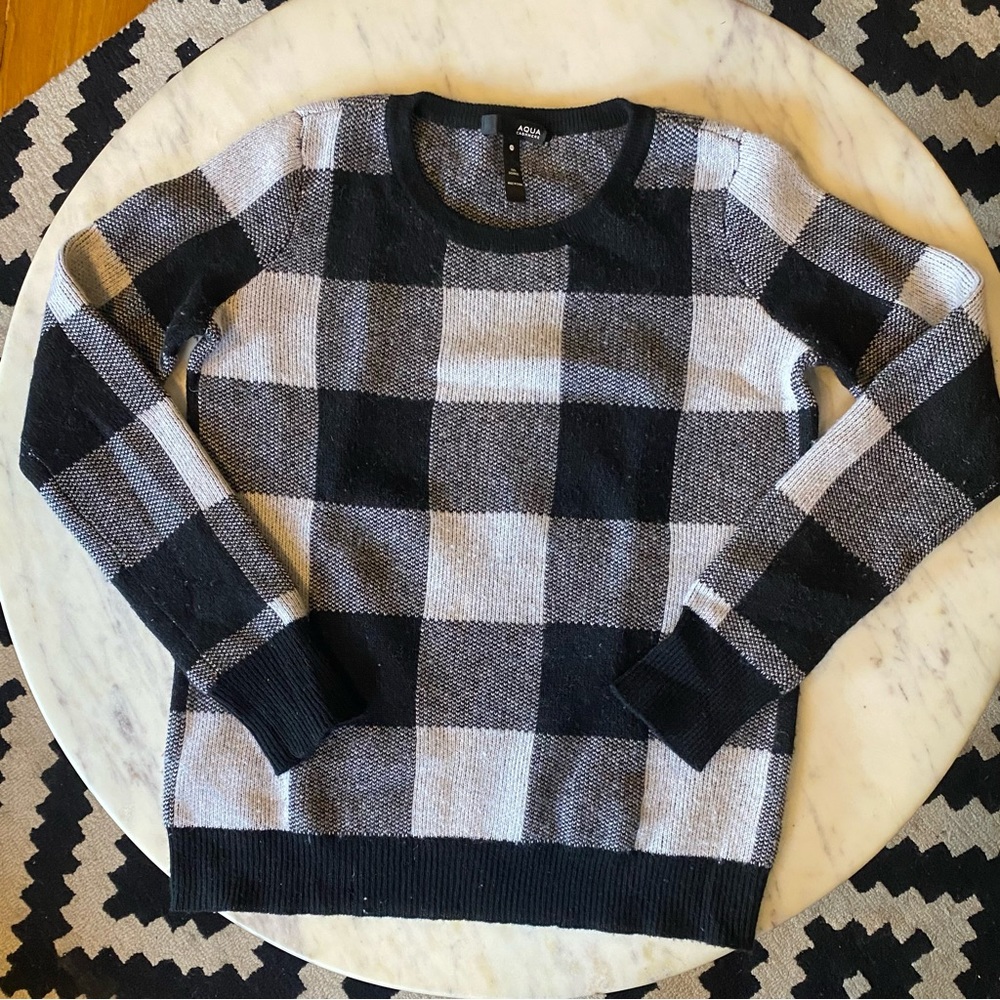 Aqua Cashmere Buffalo Plaid Sweater, XS
